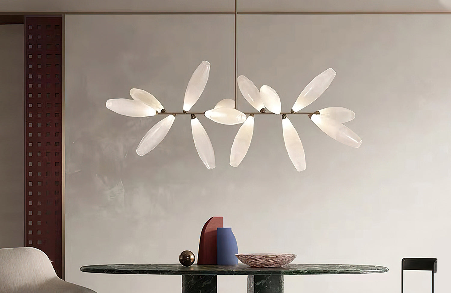 A Glowing Statement: Versatile Glass Chandeliers for Any Design Aesthe ...