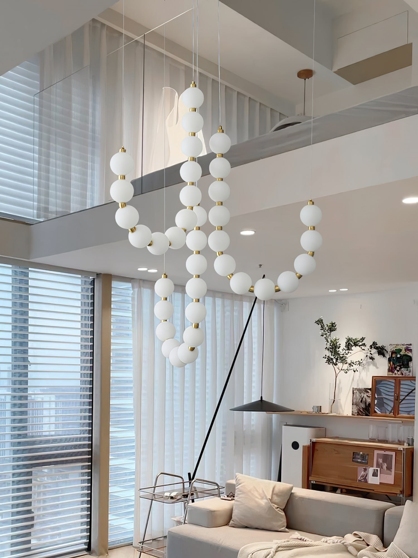 Alorbe Pearl Necklace Chandelier