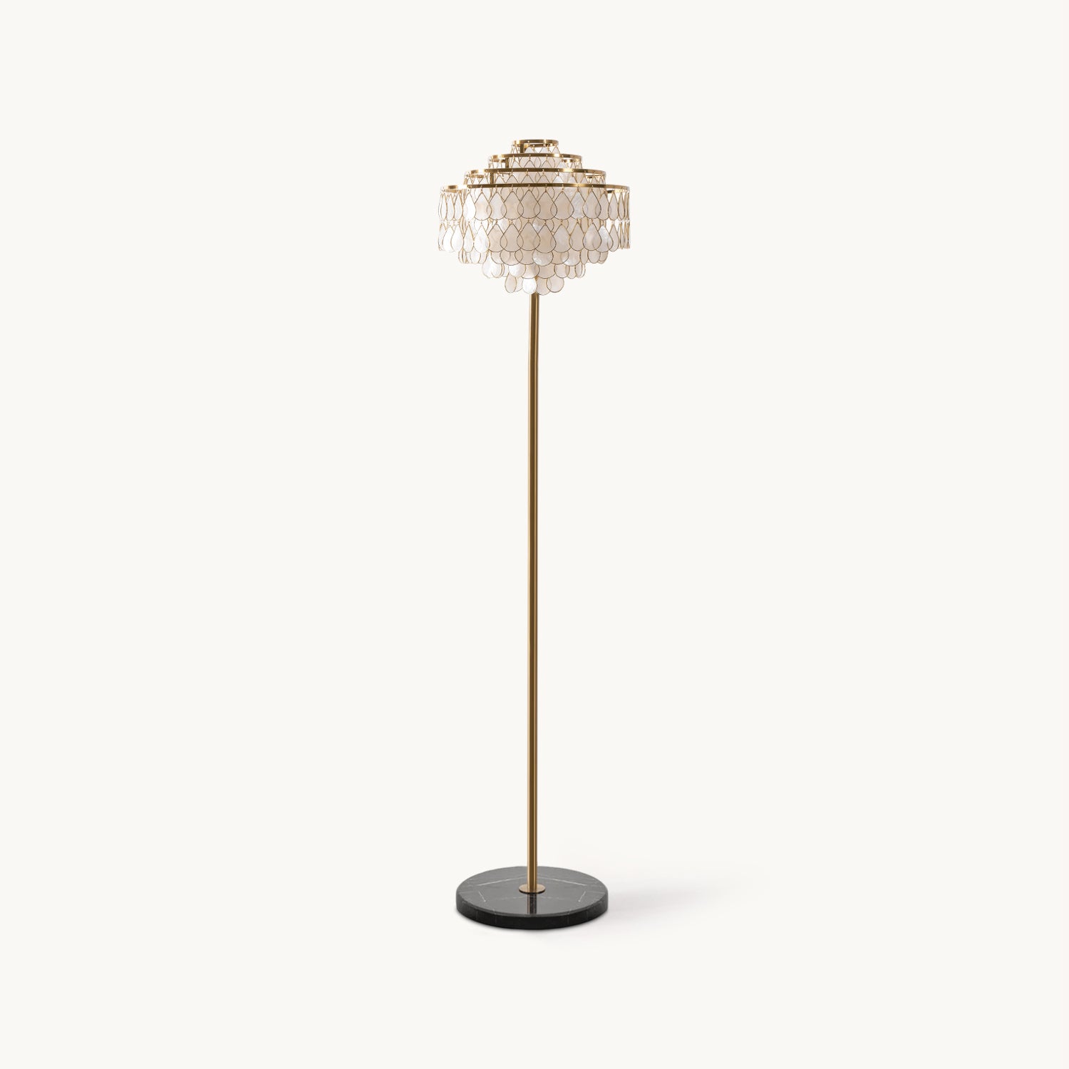 Capiz Floor Lamp – Mooijane