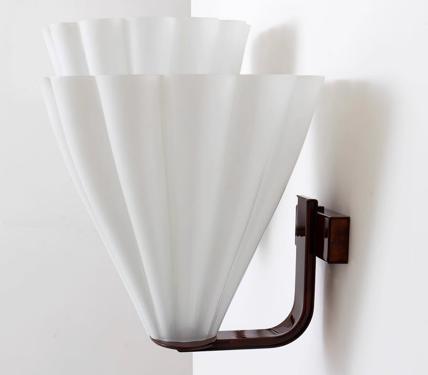 Chilton Wall Lamp