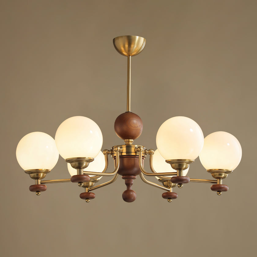 Claudia Chandelier