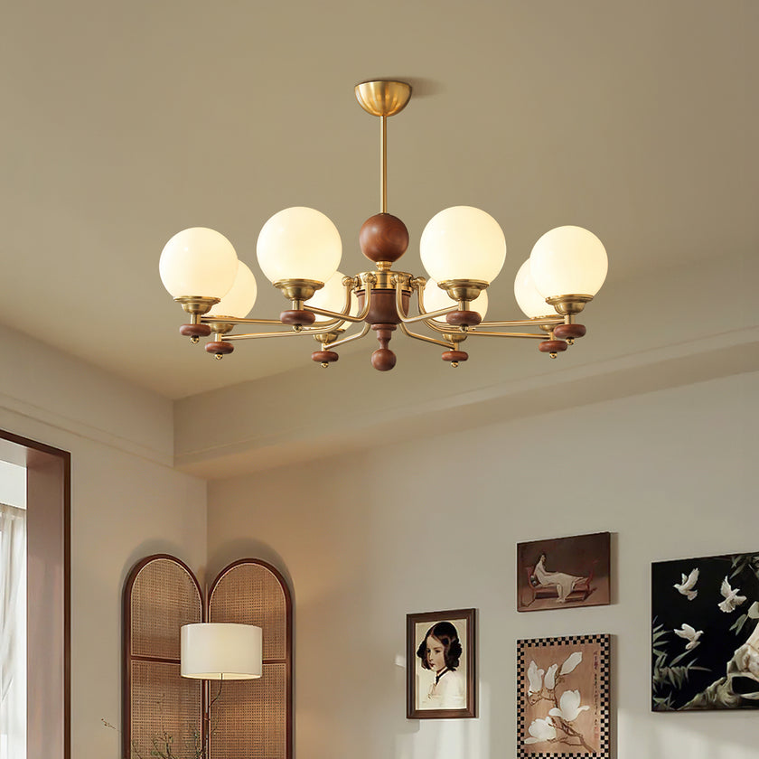 Claudia Chandelier