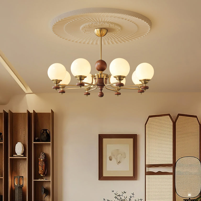 Claudia Chandelier
