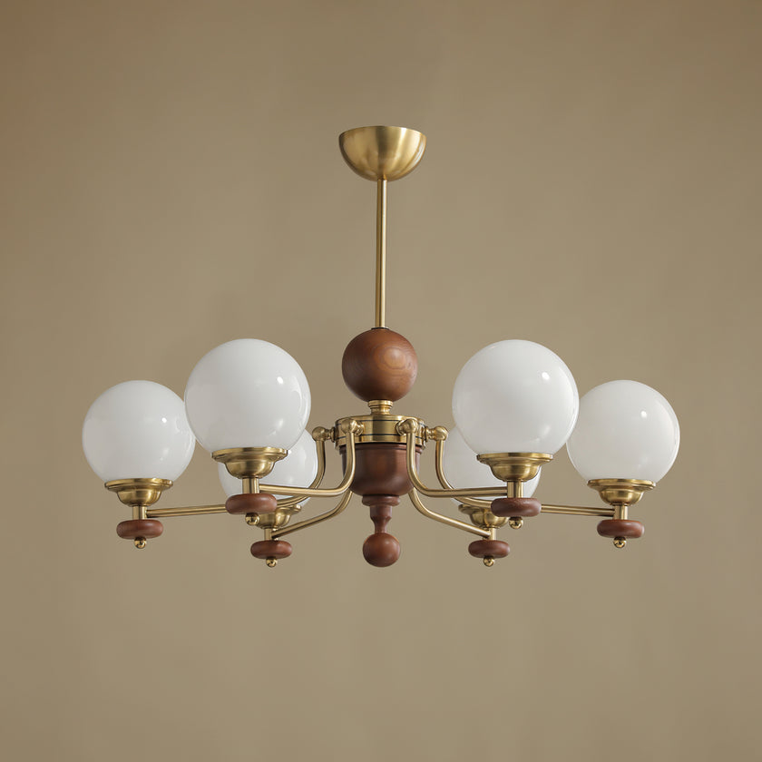 Claudia Chandelier