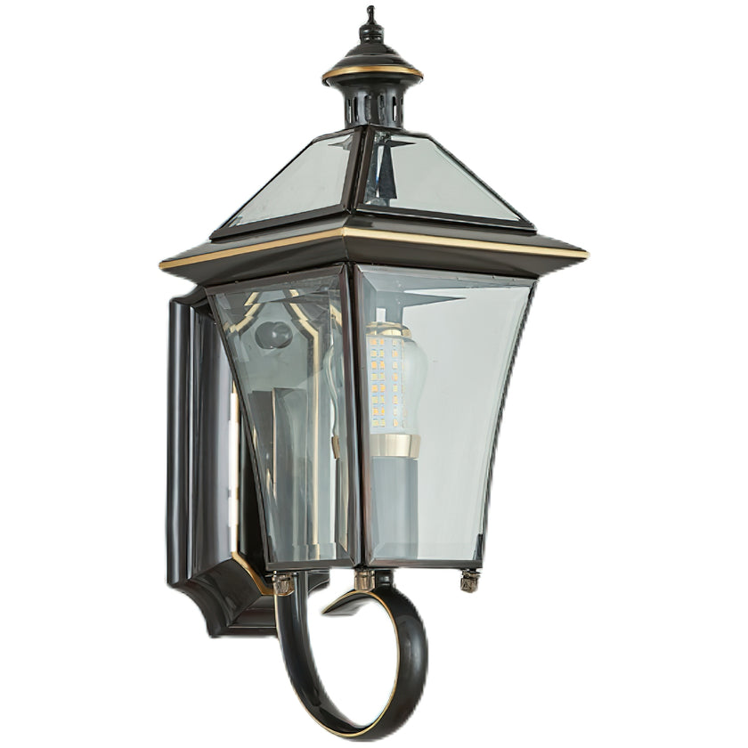 Dekorative Wandleuchte für den Innenhof