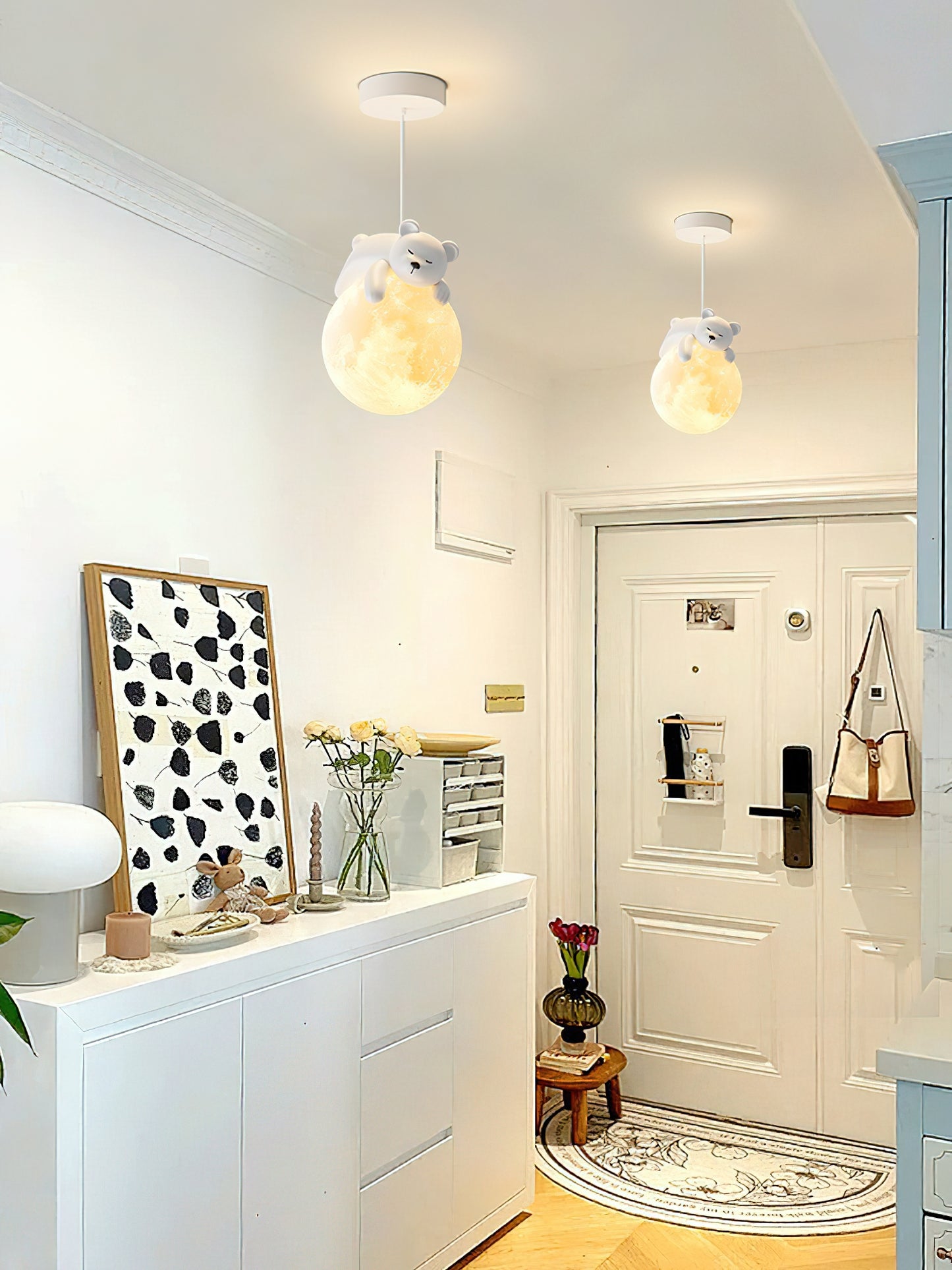 Cream Style Animal Pendant Lamp