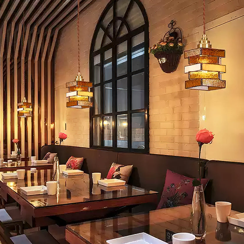 Dale Glass Pendant Light