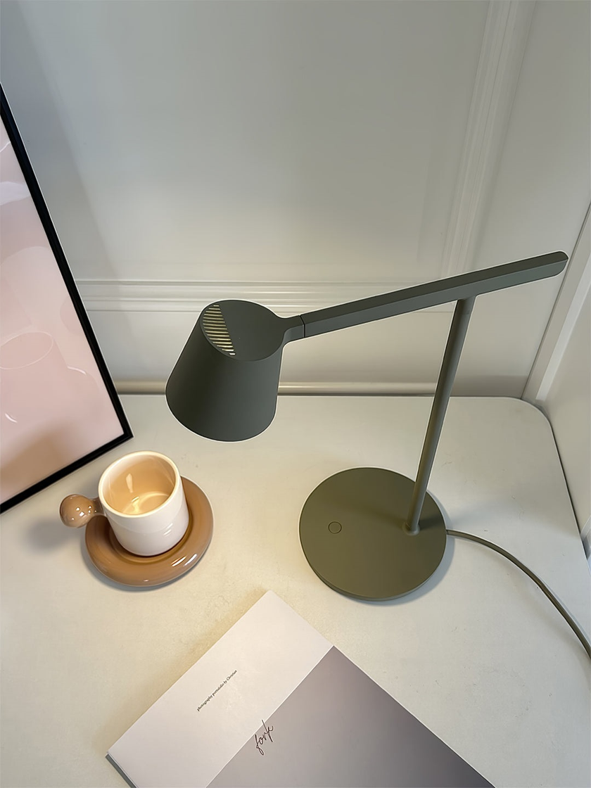Kepler Table Lamp
