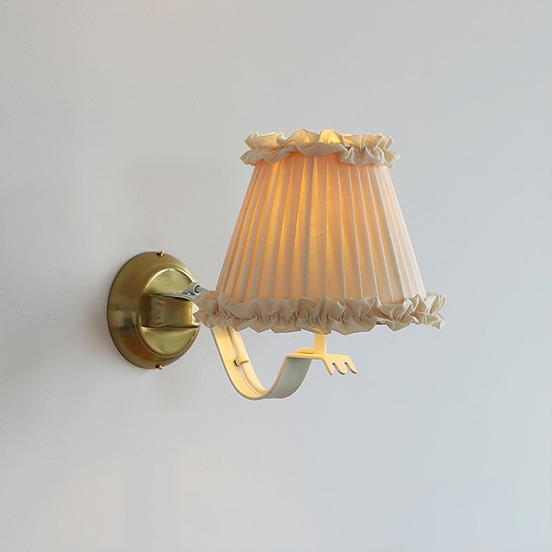 Mcveigh Wall Lamp