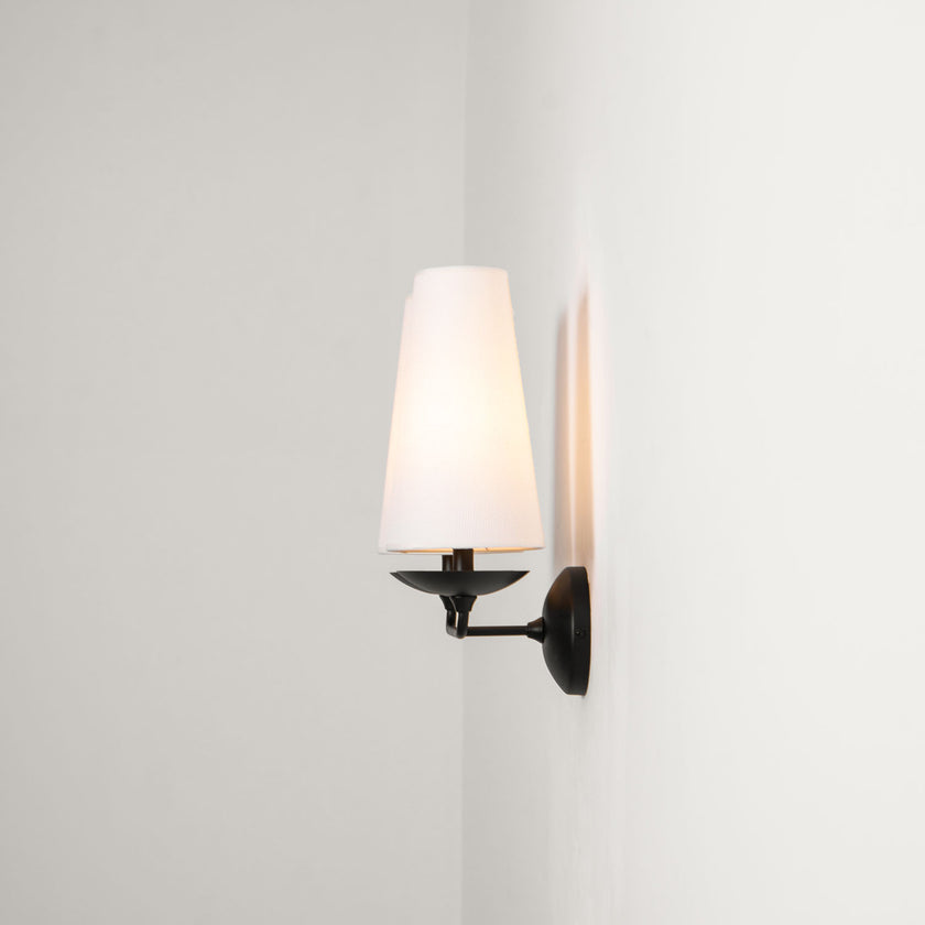 Merri Wall Lamp