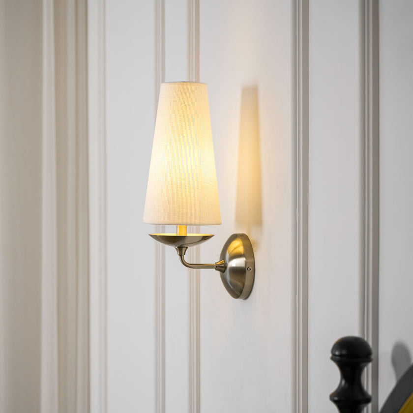 Merri Wall Lamp