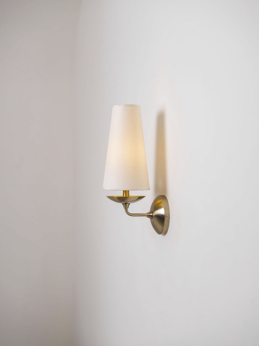 Merri Wall Lamp