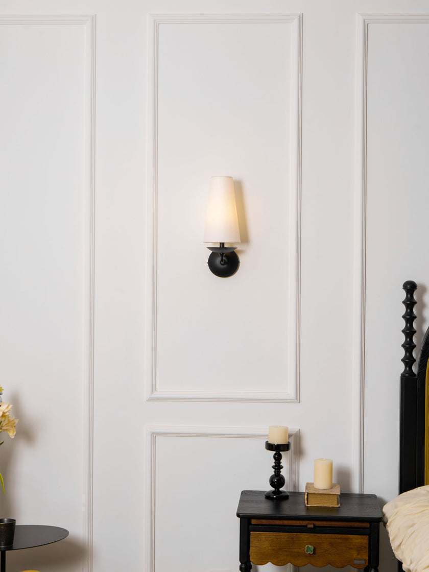 Merri Wall Lamp