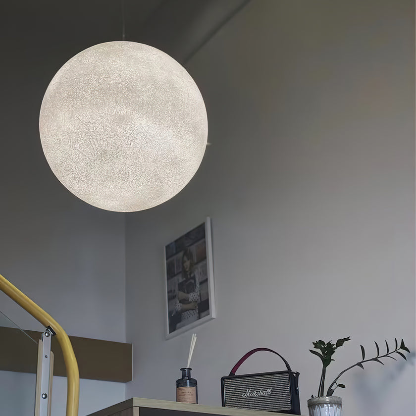 Mond-Pendelleuchte