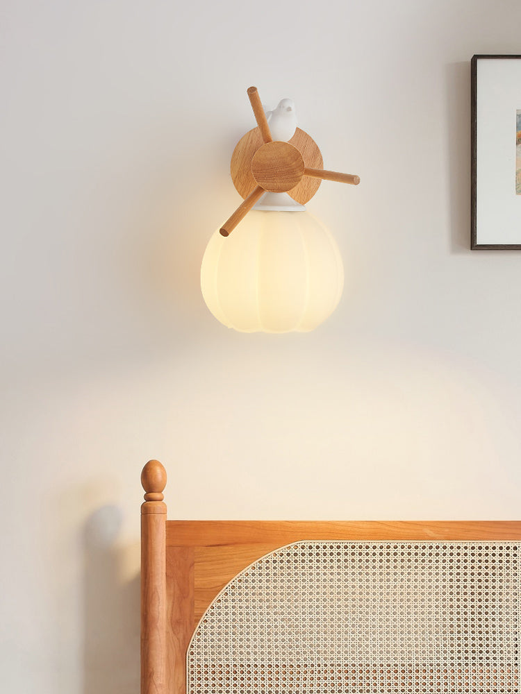 Nordic Solid Wood Bird Wall Lamp