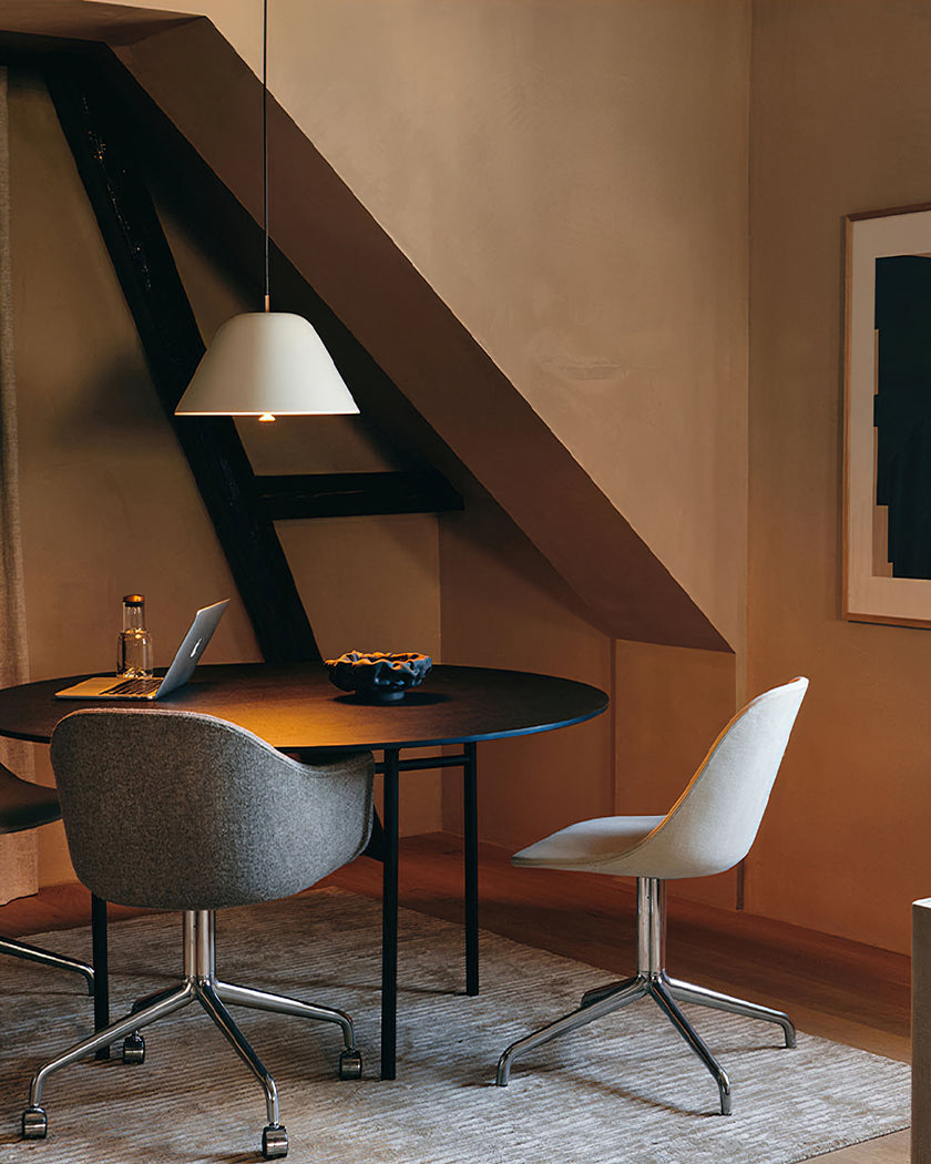 Pistilo Pendant Light