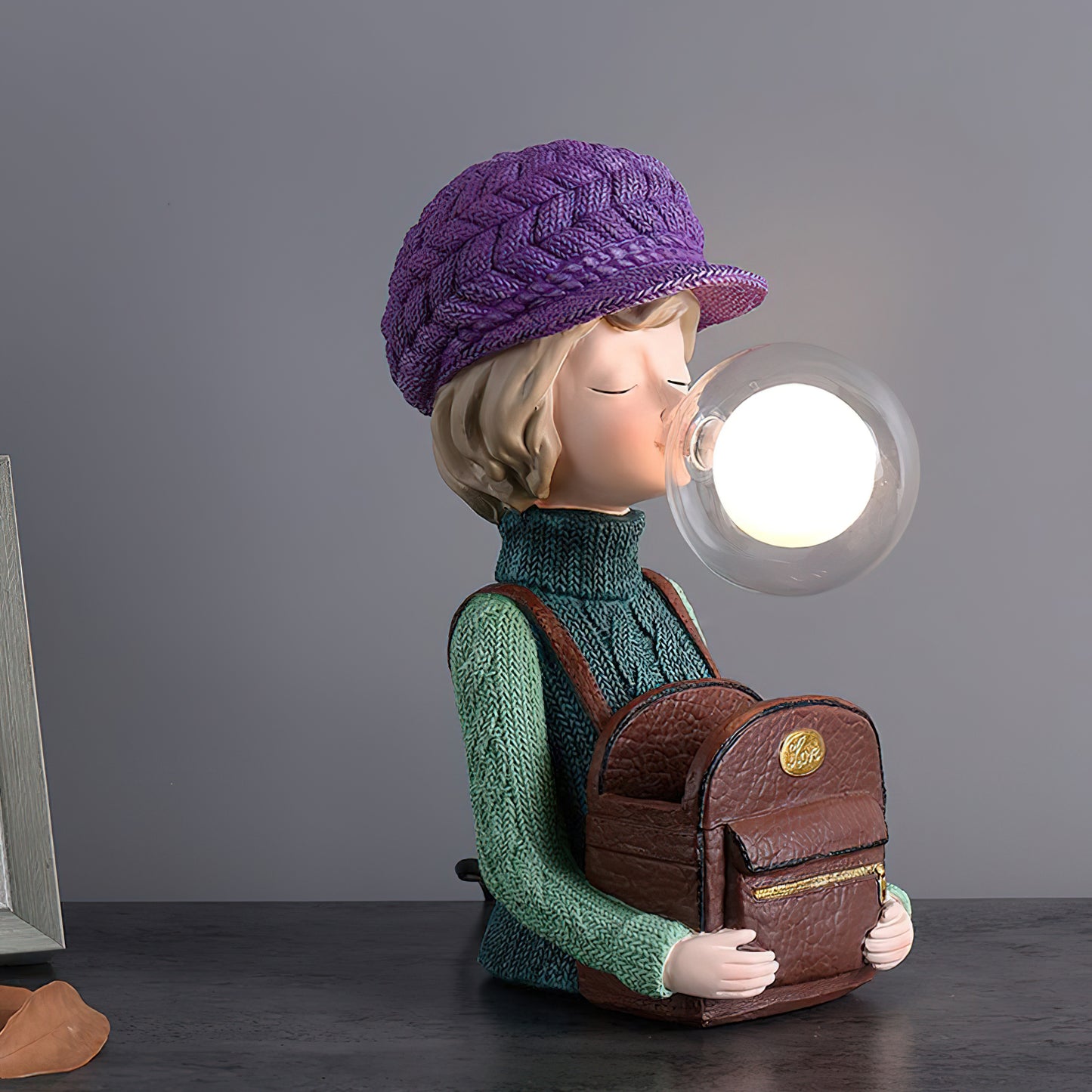 Resin Series - Bubble Girl Table Lamp