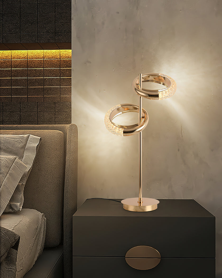 Shiny Earrings Table Lamp