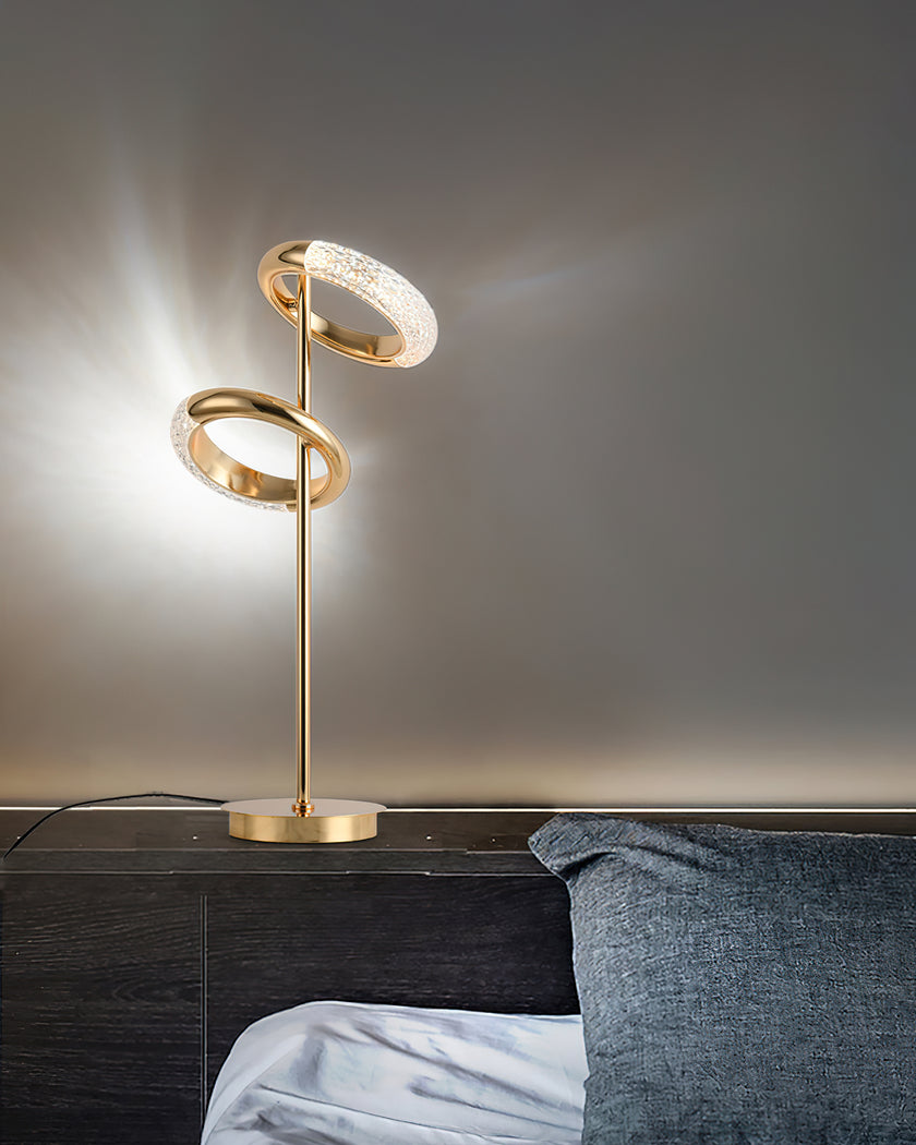 Shiny Earrings Table Lamp