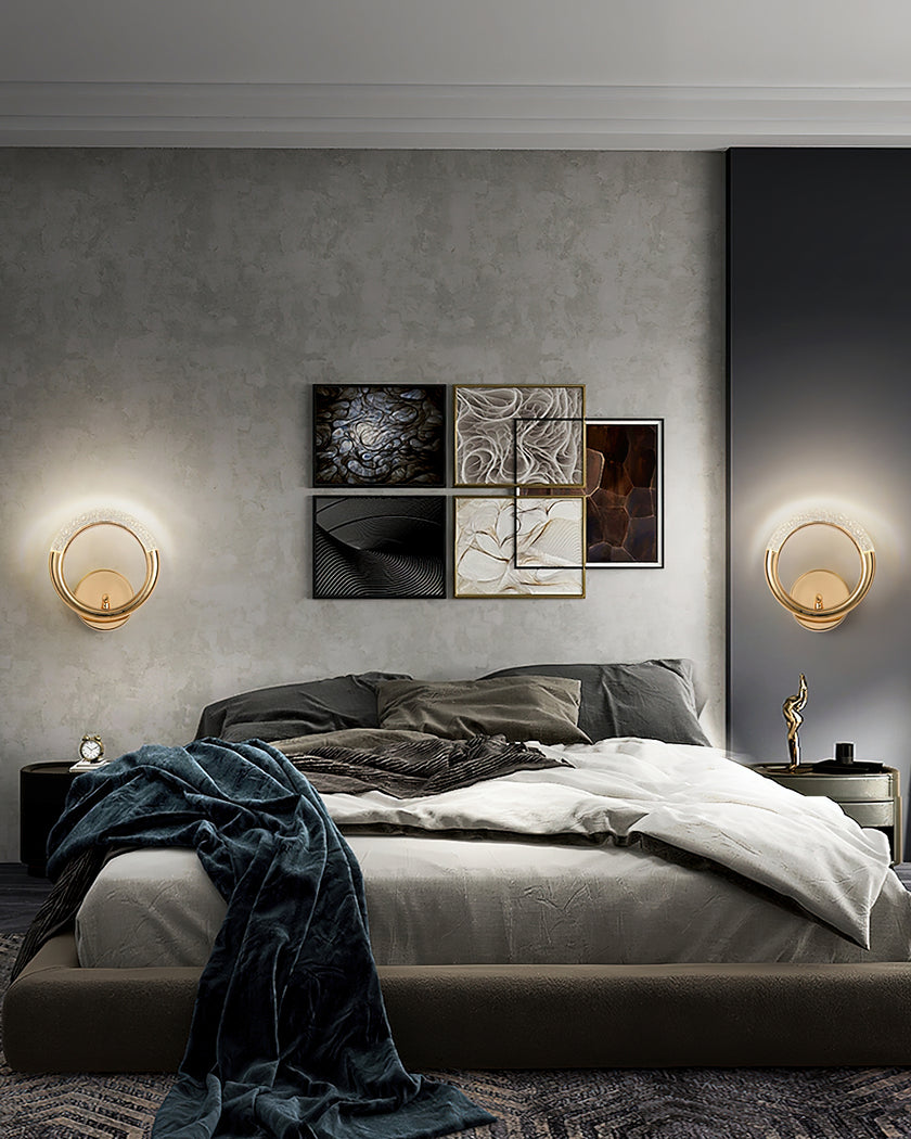 Shiny Earrings Wall Lamp