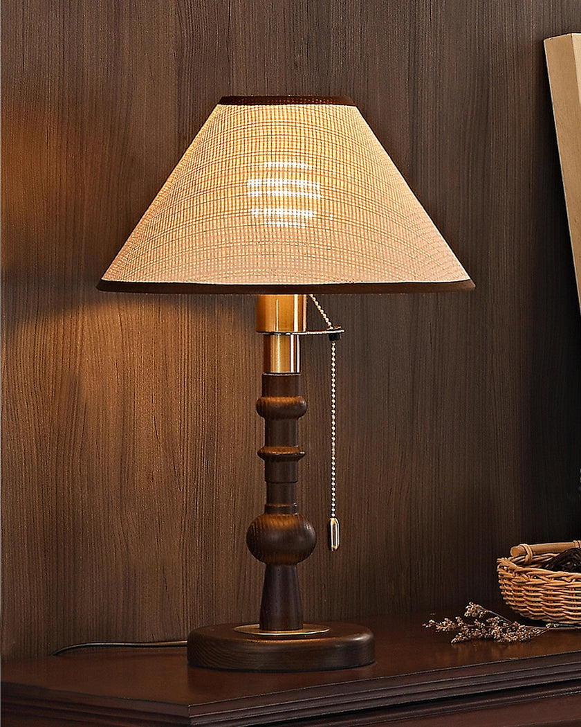 Valinte Table Lamp