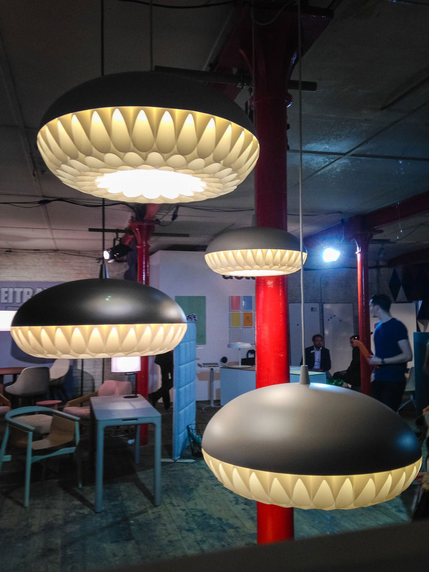 ايون صاروخ قلادة الخفيفة