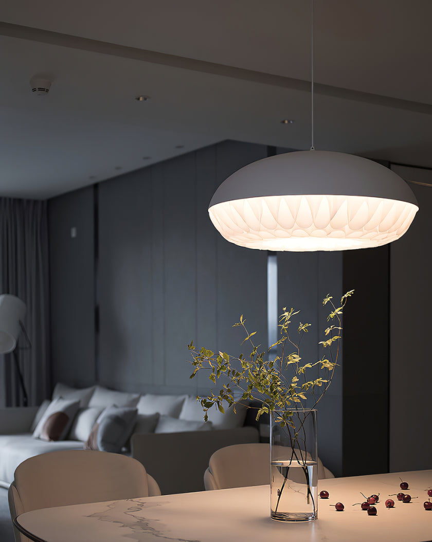 ايون صاروخ قلادة الخفيفة