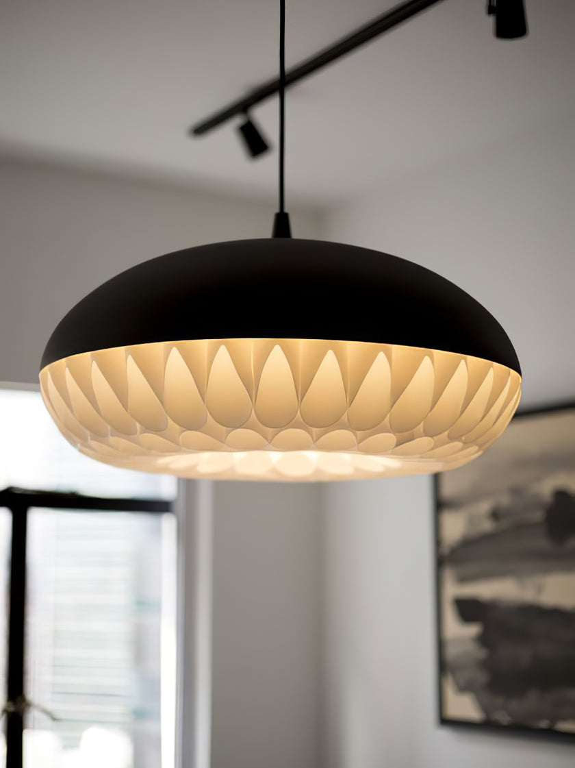 ايون صاروخ قلادة الخفيفة