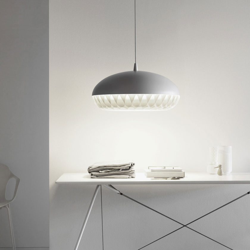 ايون صاروخ قلادة الخفيفة