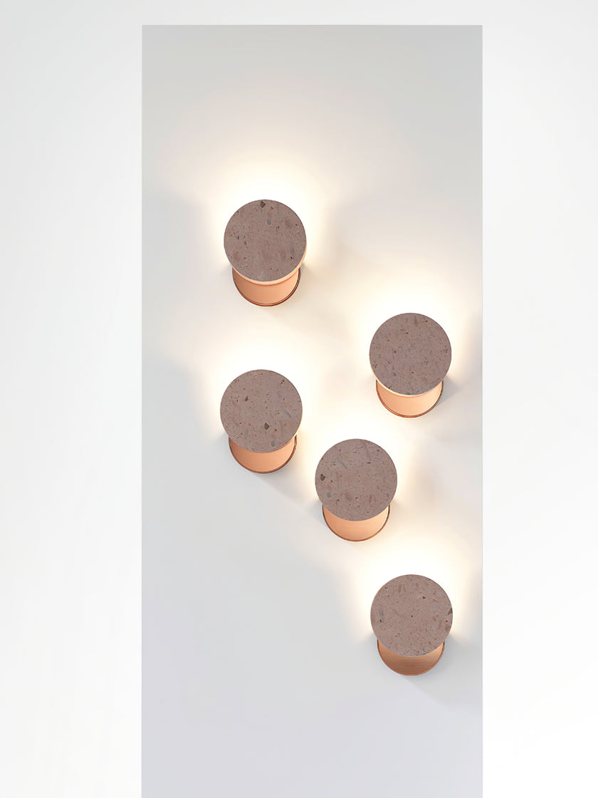 مصباح حائط أمبرا