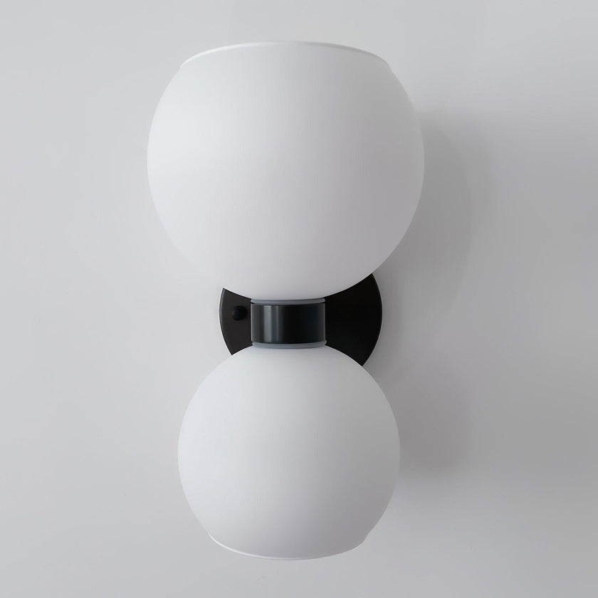 Bettys Wall Lamp