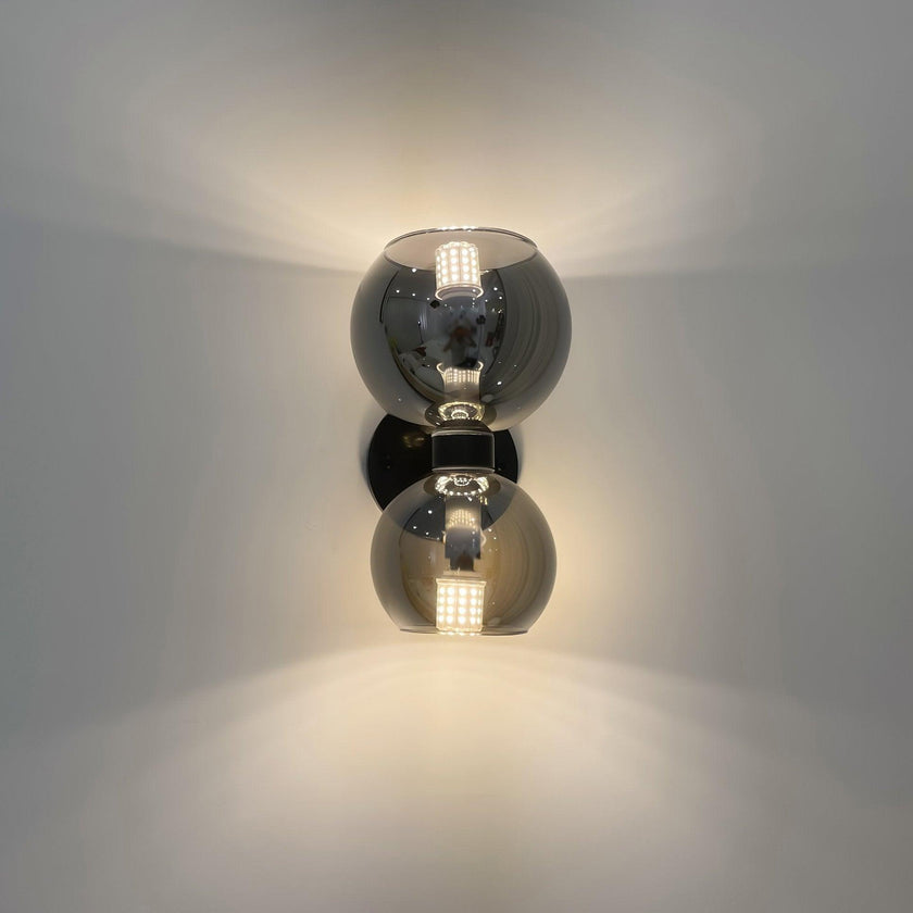 Bettys Wall Lamp