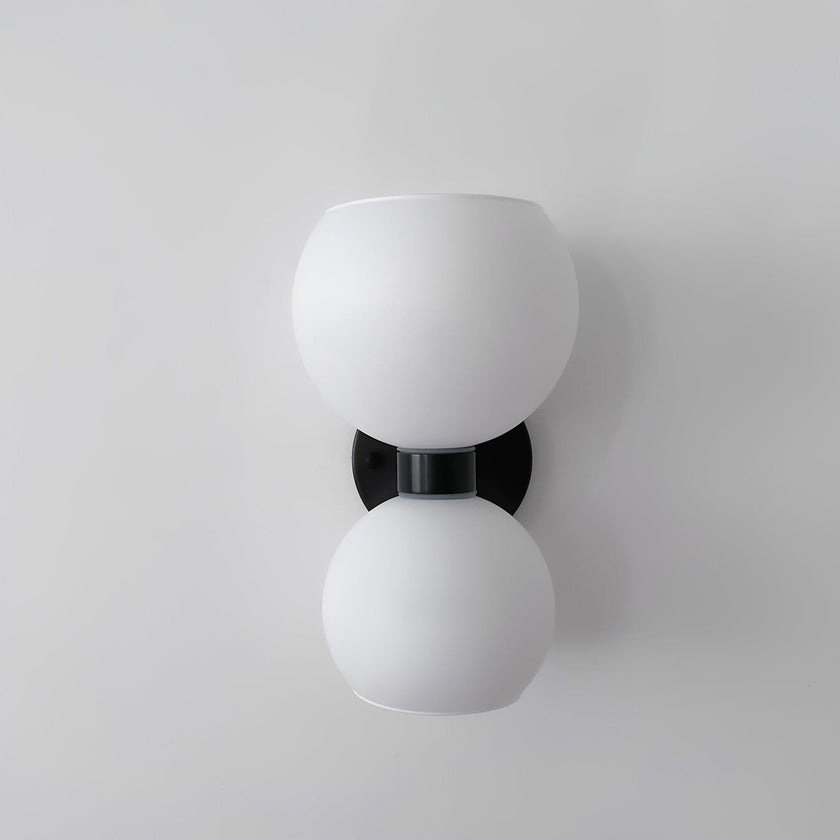 Bettys Wall Lamp