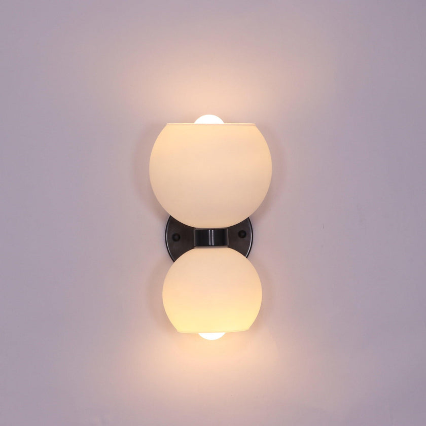 Bettys Wall Lamp