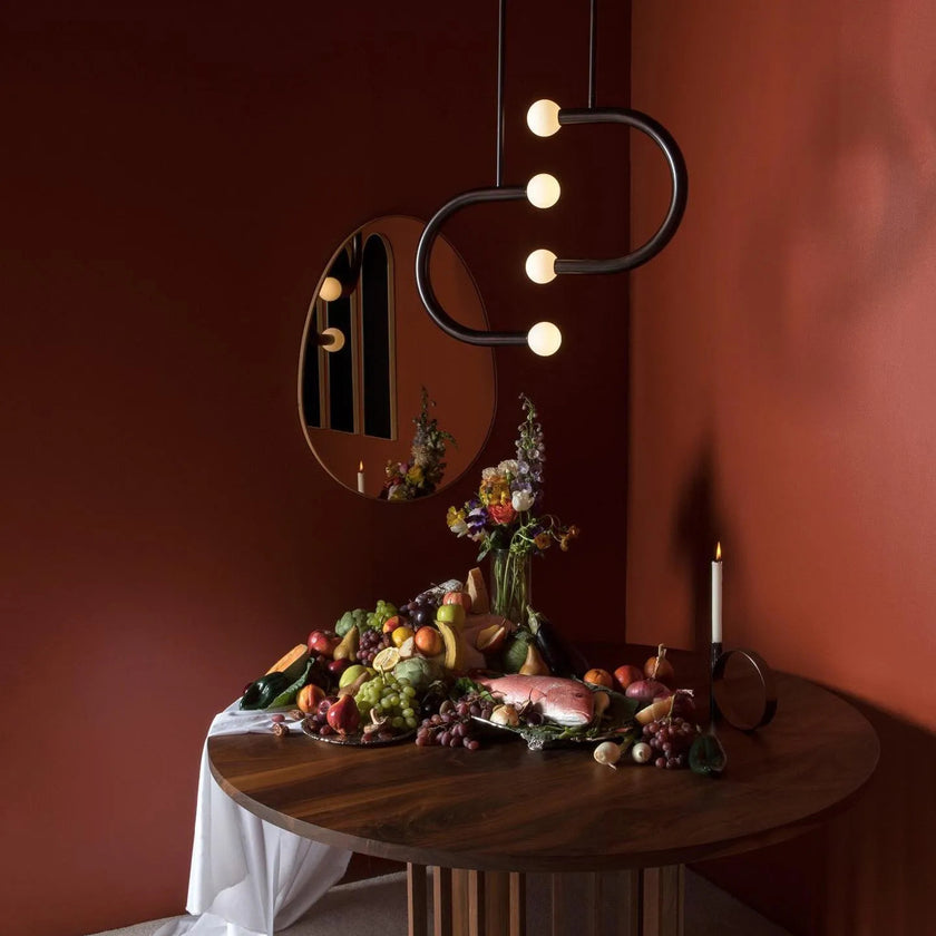 مصباح قلادة C