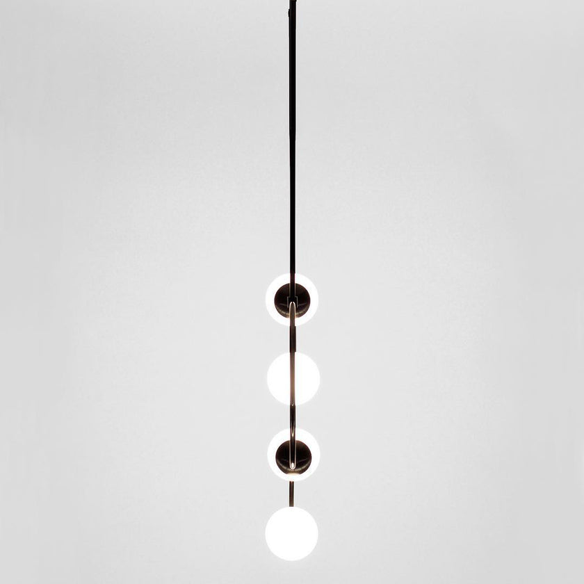 مصباح قلادة C