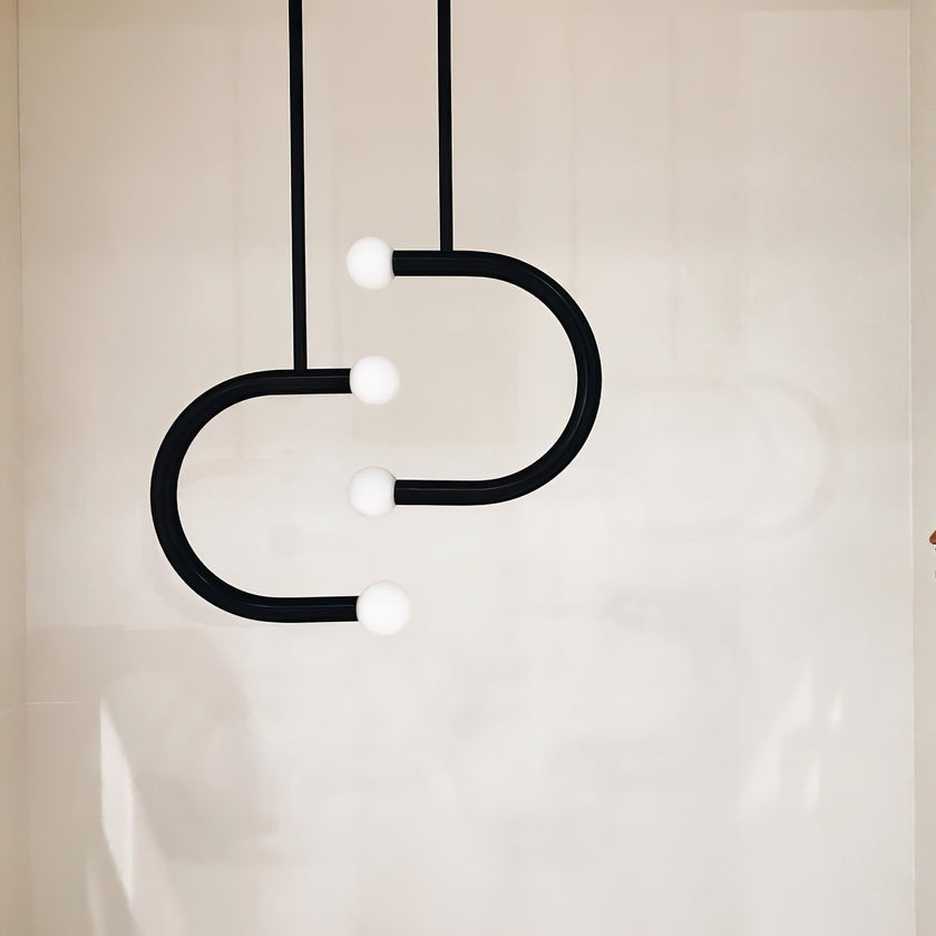 مصباح قلادة C