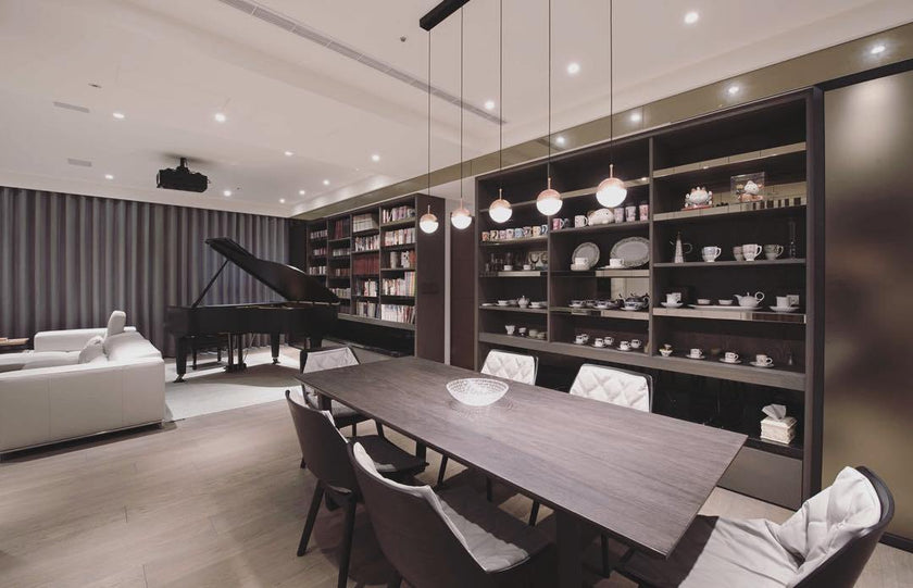 دورا قلادة ضوء LED