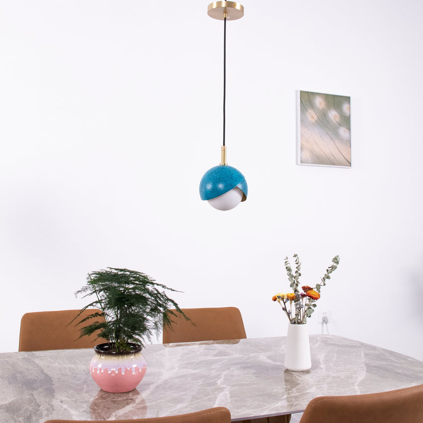 brinco pingente de luz