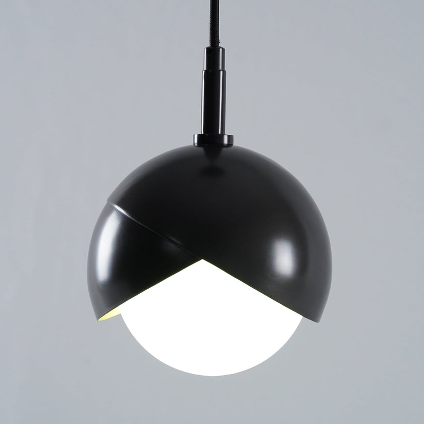 brinco pingente de luz