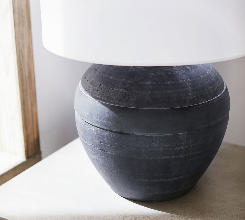 مصباح طاولة سيراميك فارس