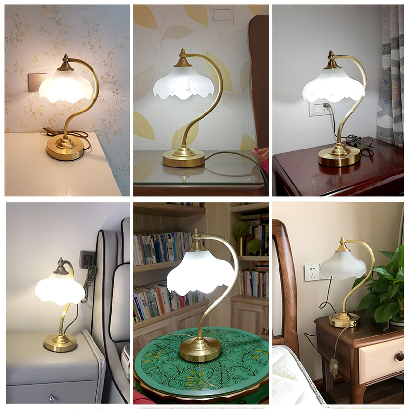 Magnolya Blumen-Tischlampe