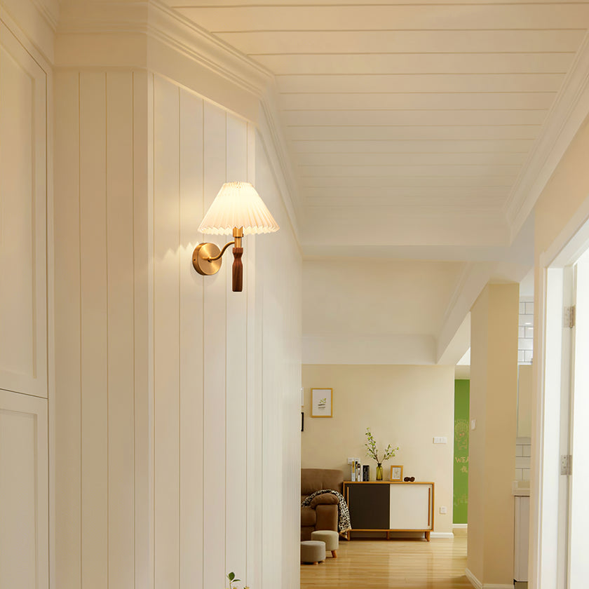 Maison Wandleuchte aus Holz