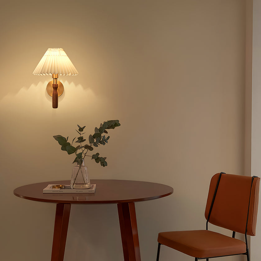 Maison Wandleuchte aus Holz