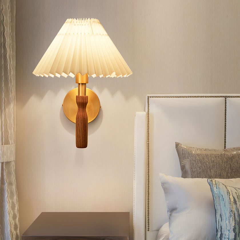 Maison Wandleuchte aus Holz