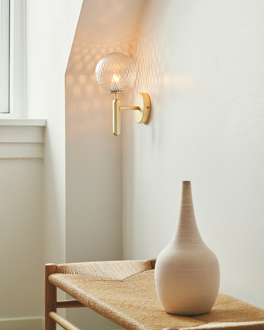 Miira Wall Lamp