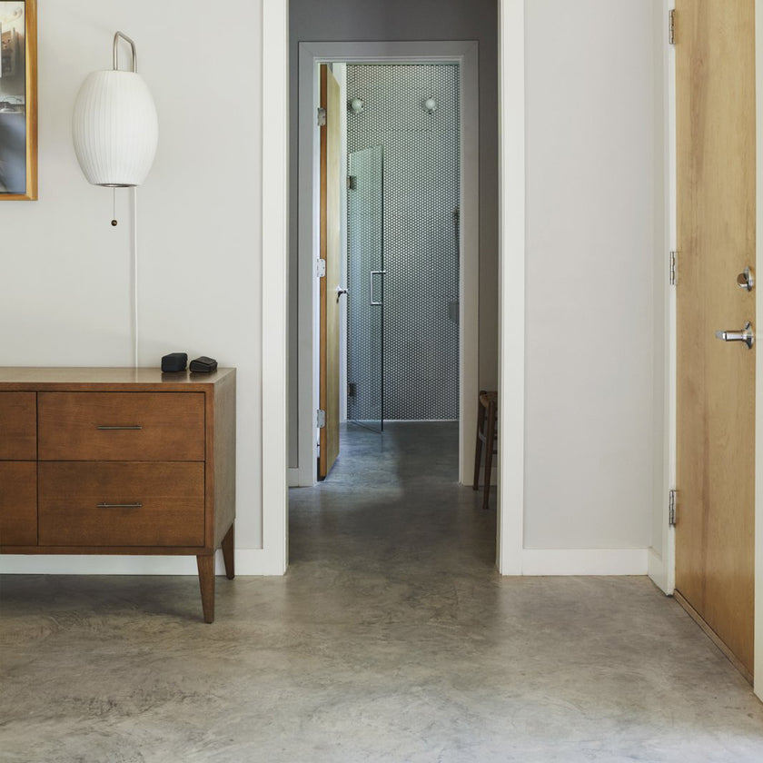Nelson Plug-In Wall Sconce
