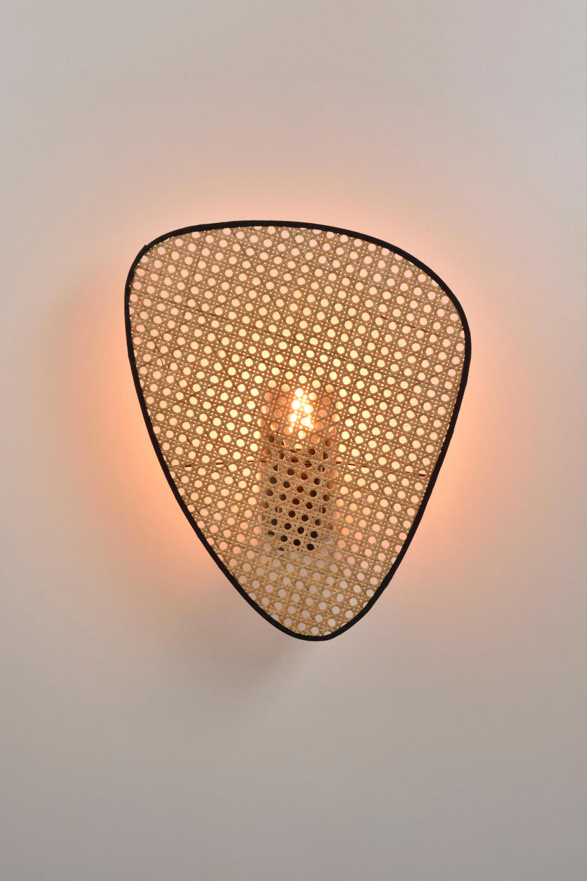 Applique Screen Cannage