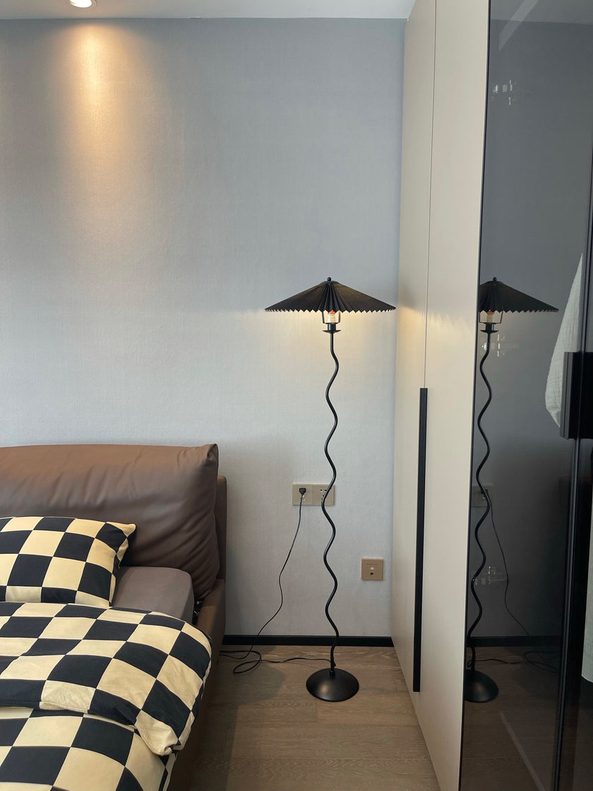 Squiggle Floor Lamp