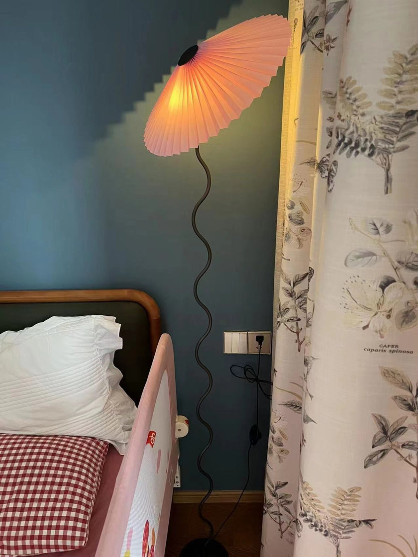 Squiggle Floor Lamp